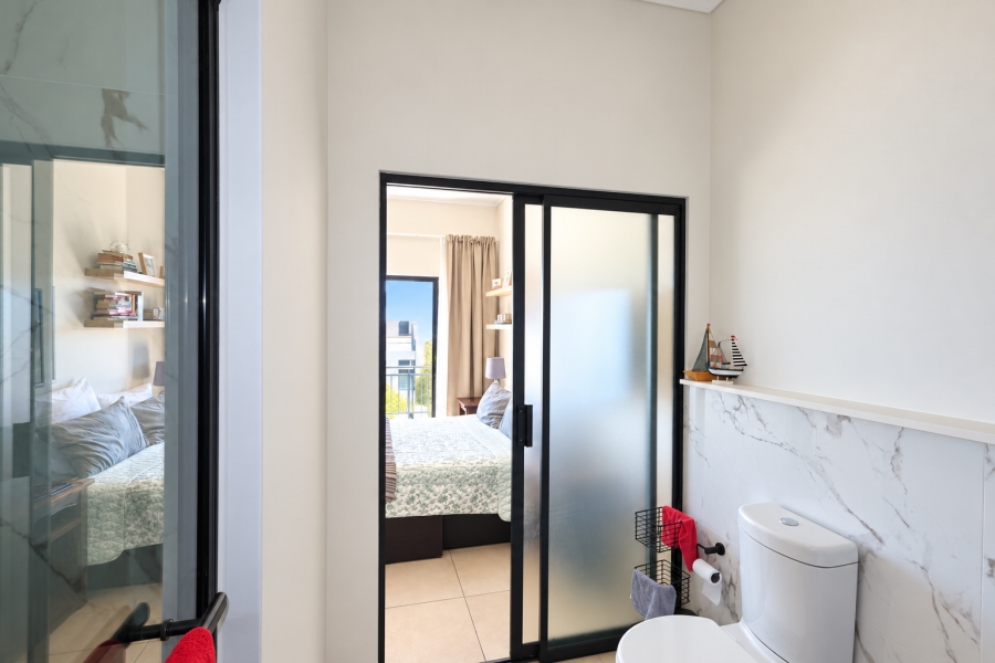 To Let 2 Bedroom Property for Rent in Sandown Western Cape
